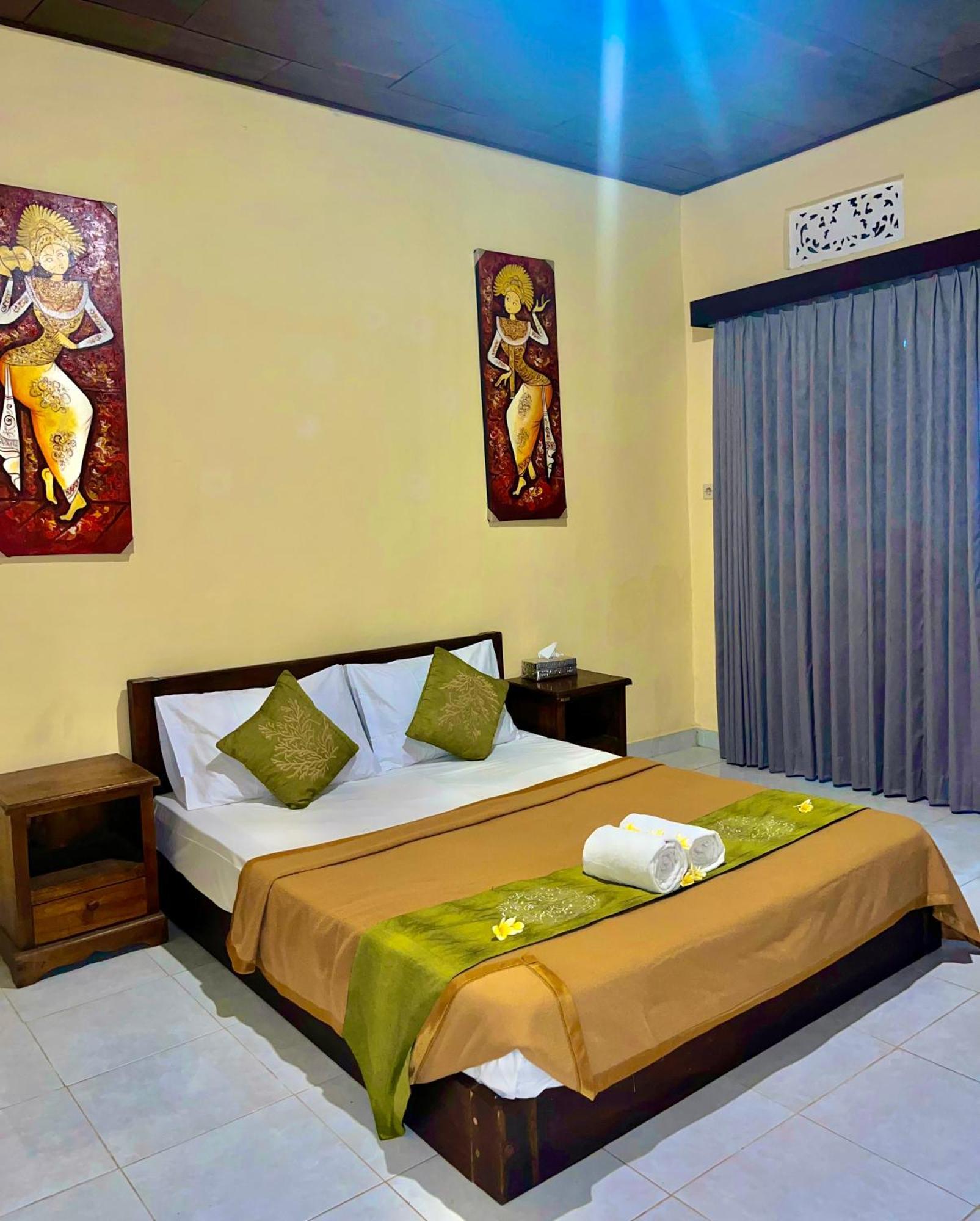 Lionk Bali House Bed & Breakfast Ubud  Exterior photo