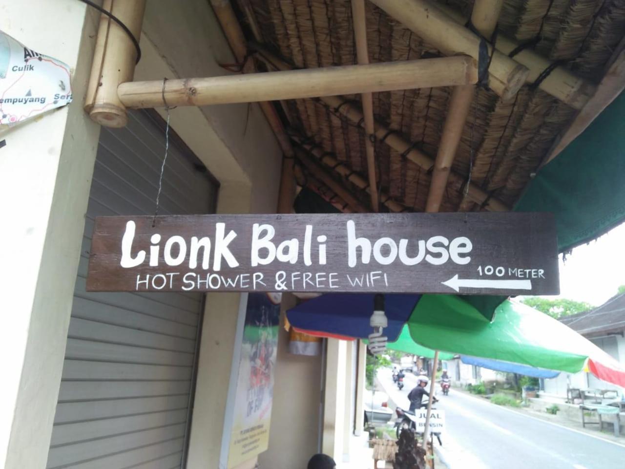 Lionk Bali House Bed & Breakfast Ubud  Exterior photo